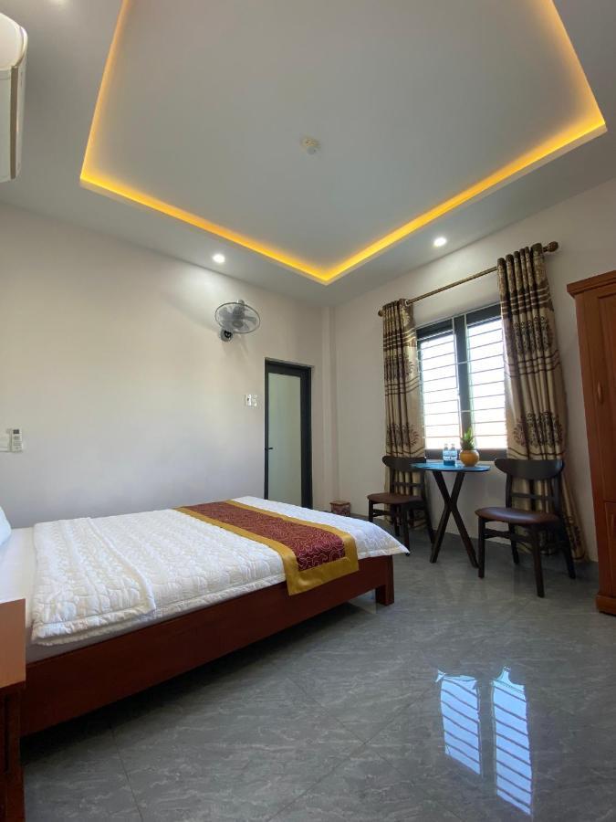 Phu Xuan Hotel 퀴논 외부 사진