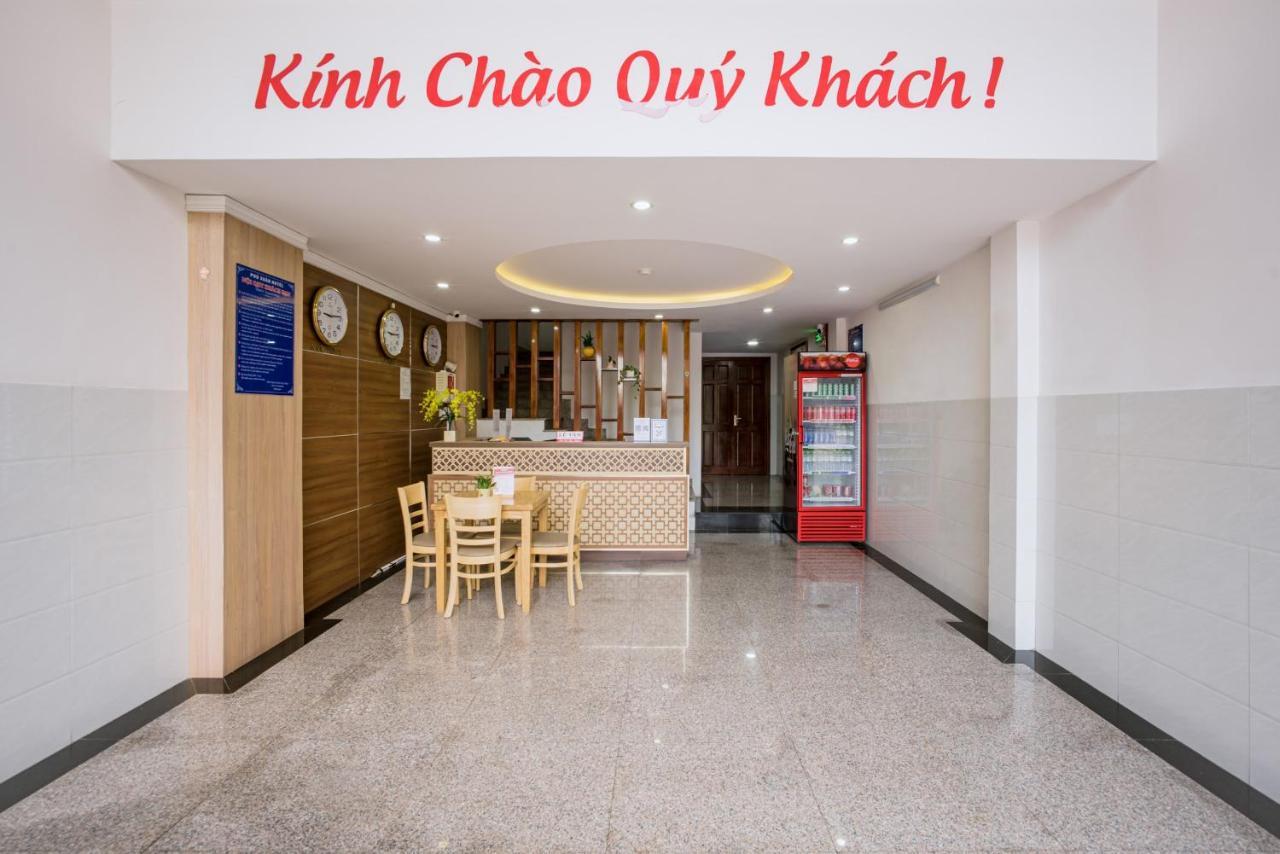Phu Xuan Hotel 퀴논 외부 사진