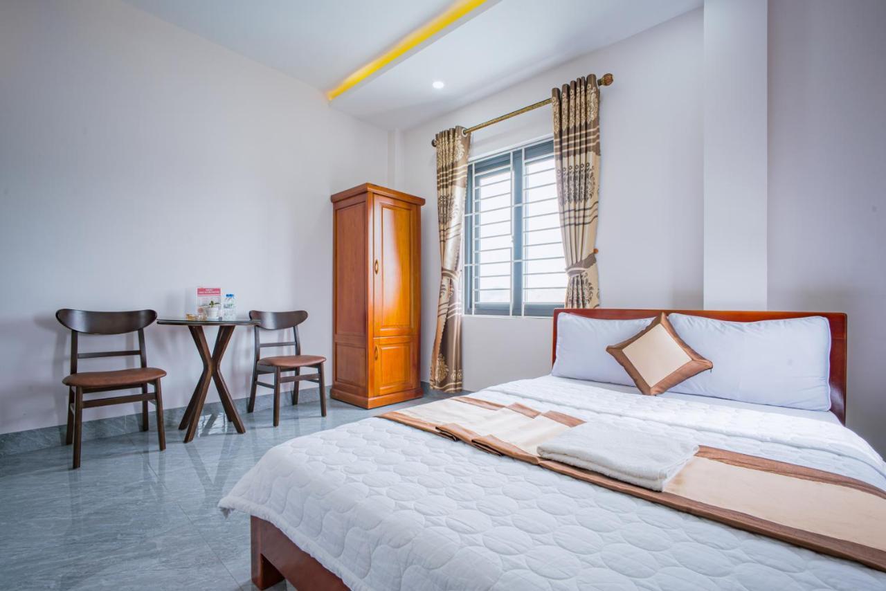 Phu Xuan Hotel 퀴논 외부 사진