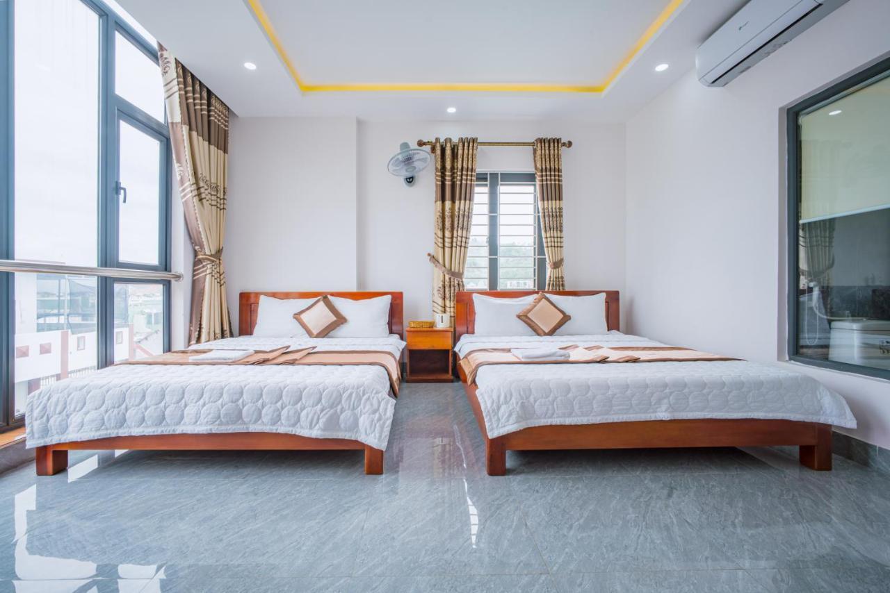 Phu Xuan Hotel 퀴논 외부 사진