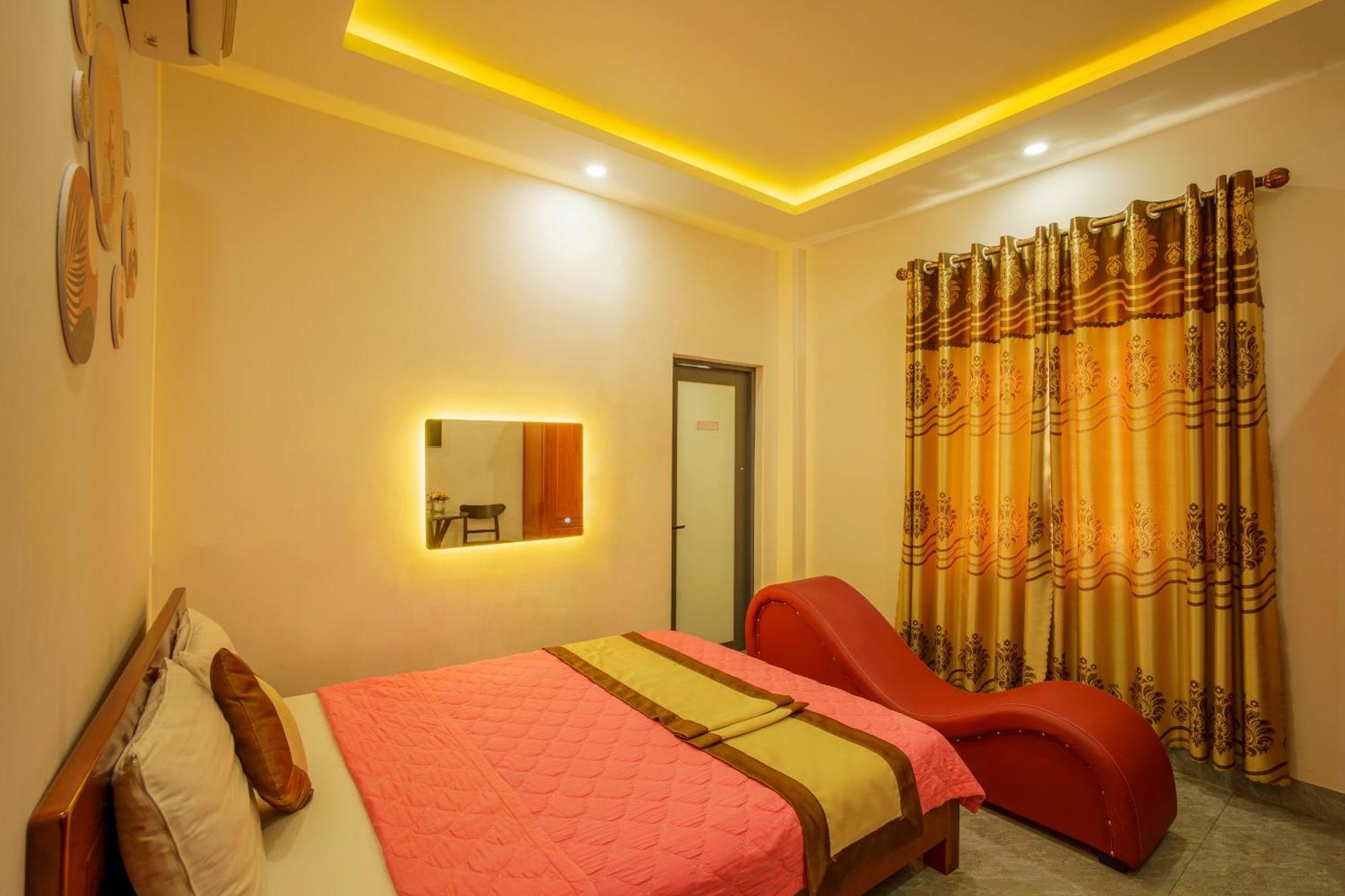 Phu Xuan Hotel 퀴논 외부 사진